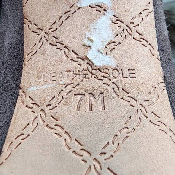 L.A.M.B. Puffy Suede Leather Booties Size 7 - Picture 7 of 10